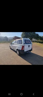 Nissan Np200 1.6i aircon spec