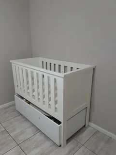  Beautiful White Baby Cot with Storage Drawer &#43; 2 Mattresses: Sturdy, Clean &amp; Ready to Use!