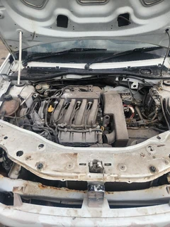 Renault Duster 1.6 16v. 2014 model 5 speed manual Striping for spares