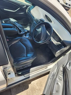 Citroen C5 3.0 v6 automatic Striping for Spares 2008 model-All car Available