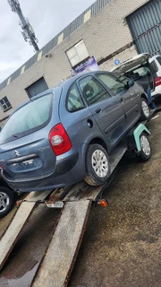 Citroen Xsara Picasso 1.6hdi Striping for spares -all car available