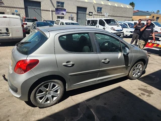 Peugeot 207 1.6hdi Striping for spares