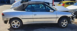 Peugeot 306 cc 2.0 16v. Manual 2000model.  Striping for Spares  on 130000km