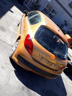 Peugeot 207 – 1.4 16v. – Striping for Spares – from 2004 up to 2008 model