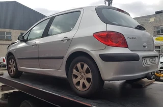 Peugeot 307 – 1.6 16V Petrol Automatic–2004 Up to 2007- Striping for Spares