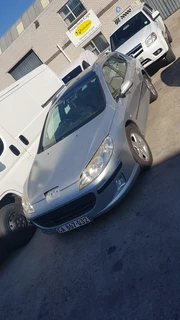Peugeot 407 – 2.0HDI – diesel- Manual – 2005 model Striping for spares