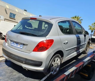 Peugeot 207 1.6 VTI – Year Model 2007 – 5 Speed - Striping For Spares