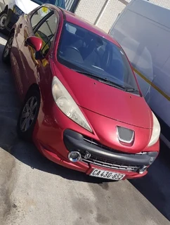 Peugeot 207 – 1.6 HDI – diesel striping for spares