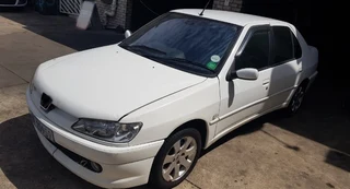 Peugeot 306 1.8 16v. Sedan - Striping for Spares
