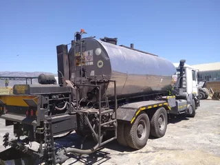 Bitumen Distributor