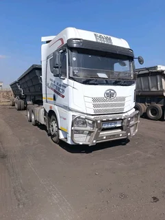 I'm looking for driving job