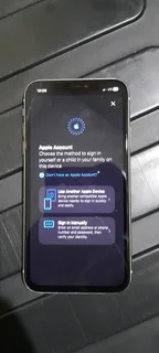 Apple Iphone 11 128gig Running on Latest Os 26.1