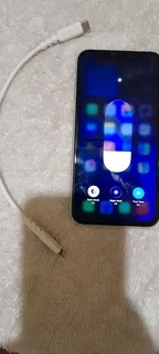 Original iPhone 11 128GB  Excellent Condition​