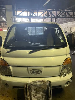 Hyundai H100 2008 Complete Bakkie Stripping for Spares