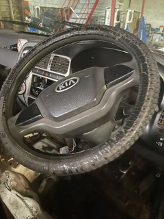 Kia K2700 (2014) Stripping for Spares