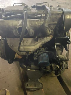 Hyundai H100 2.6 D4BB Stripping for Spares