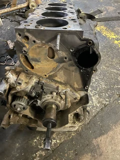 Hyundai H100 D4BB 2.6 Sub Assembly