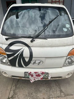 Hyundai H100 Stripping for Spares