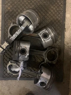 Kia K2700 JT Pistons and Conrods
