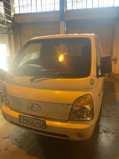 Hyundai H100 (2007) Complete Bakkie Stripping for Spares