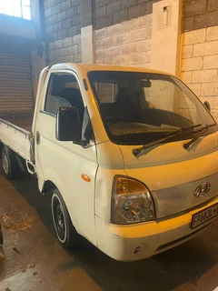 Hyundai H100 (2007) Complete Bakkie Stripping for Spares