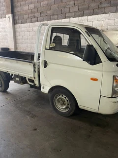 Hyundai H100 (2011) Stripping for Spares