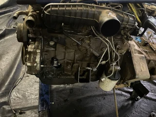 Kia K2700 J2 Engine Stripping for Spares