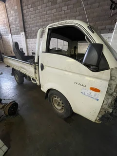 Hyundai H100 (2010) Stripping for Spares