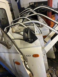 Hyundai H100 &amp; Kia K2700 Door Shell