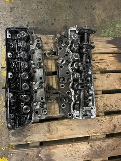Hyundai H100 Empty Cylinder Head with Values D4BB 2.6