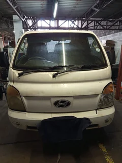 Hyundai H100 2011 D4BH Complete Bakkie Stripping for Spares