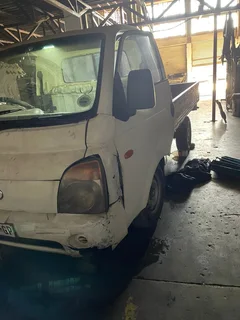 Hyundai H100 2009 Complete Bakkie Stripping for Spares