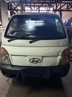 Hyundai H100 (2011) Stripping for Spares
