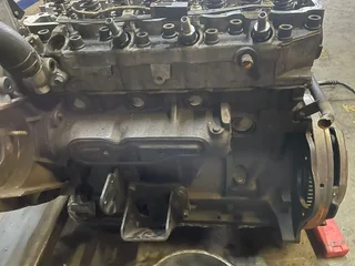 Hyundai H100 D4BB 2.6 Complete Engine Stripping for Spares