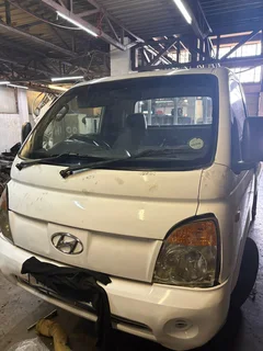 Hyundai H100 2009 Complete Bakkie Stripping for Spares