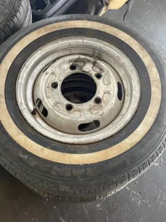 Kia K2700 5 Hole Rim and Tyre