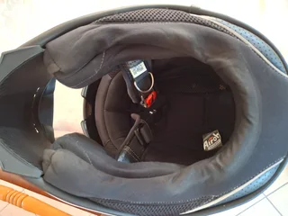 Motorcycle crash helmut