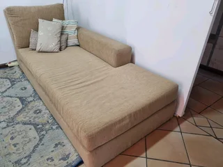 Day bed couch