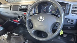 2014 TOYOTA 16 SEATER QUANTUM SESFIKILE 2.7 VVT-i MINIBUS