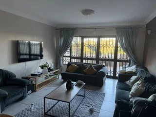 7 SEATER CORNER LOUNGE SUITE