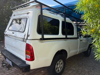 2010 TOYOTA DIESEL HILUX SRX 2.5 D-4D LWB SINGLE CAB RAISED BODY BAKKIE