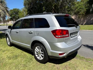 2015 Dodge Auto Journey 7 Seater Sxt Suv                         toyota