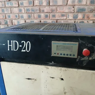 Aero cure screw compressor