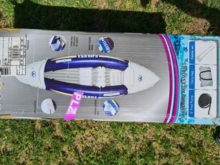 Inflatable canoe (almost new)