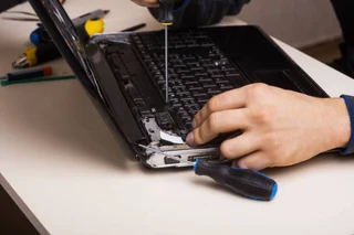 We fix broken laptops
