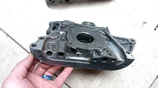 Hyundai i10 G4HG 1.1 oil pumps