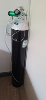 10 liter Oxygen Cylinder with new regulator - R3500