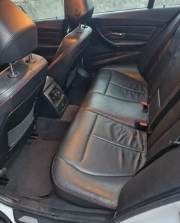 BMW F30 - 320i Automatic