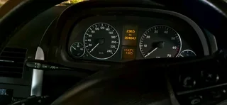 Mercedes Benz - A200