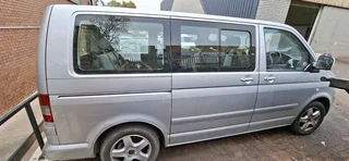 2005 Volkswagen Caravelle MPV/Bus